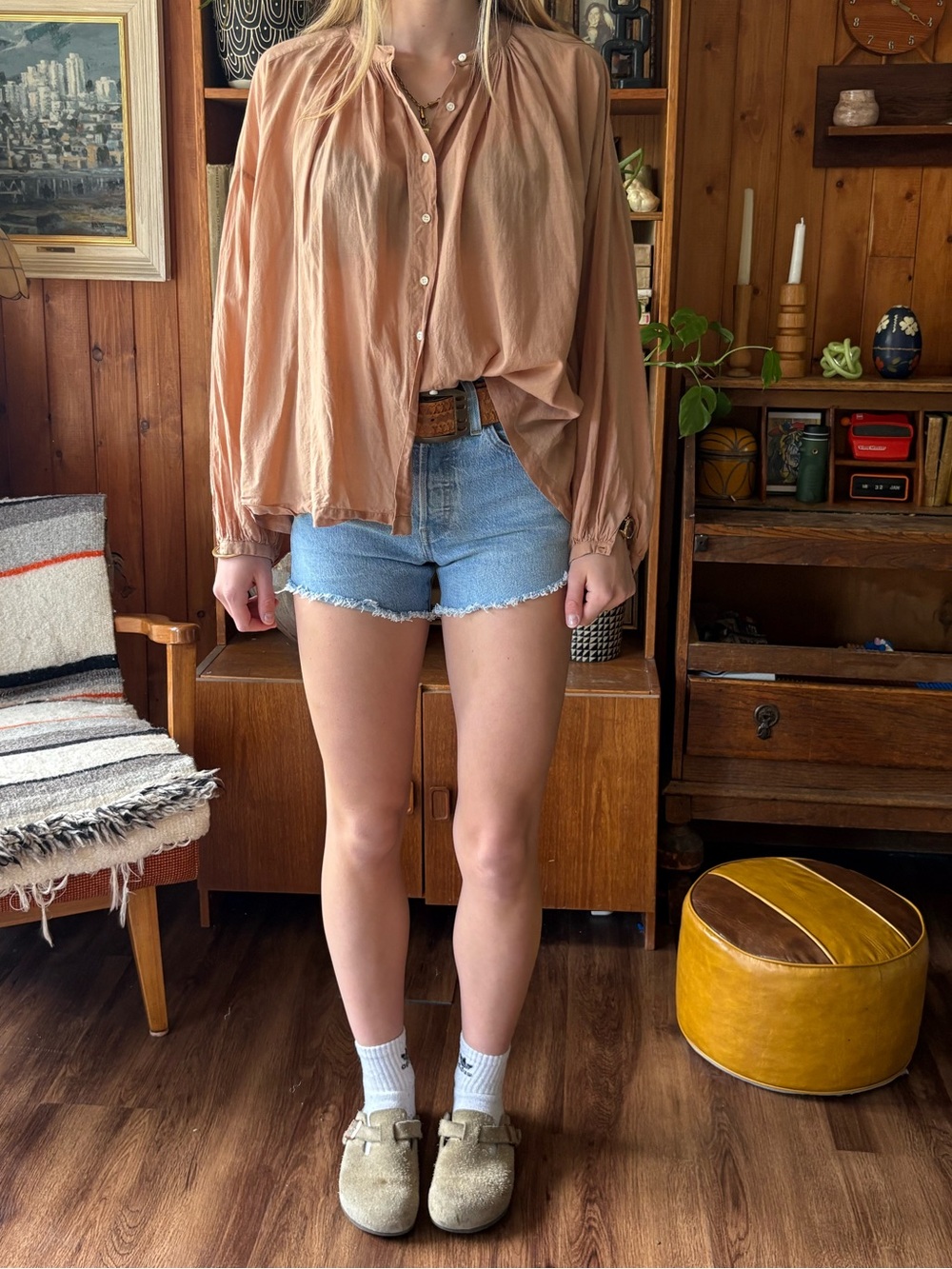 Levi’s Reworked Cut Offs 25” - Picture 6 of 6